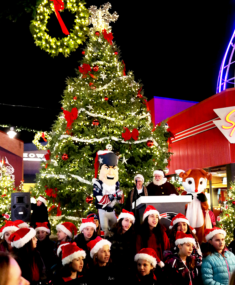 Patriot Place Tree Lighting And Santa’s Arrival Nov. 20 Foxboro Cable Access